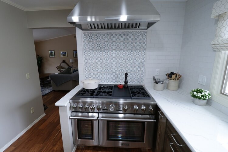 Kitchen Remodeling Service